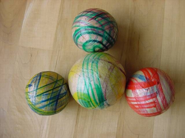 Latexkugeln, vegan, handgewickelt