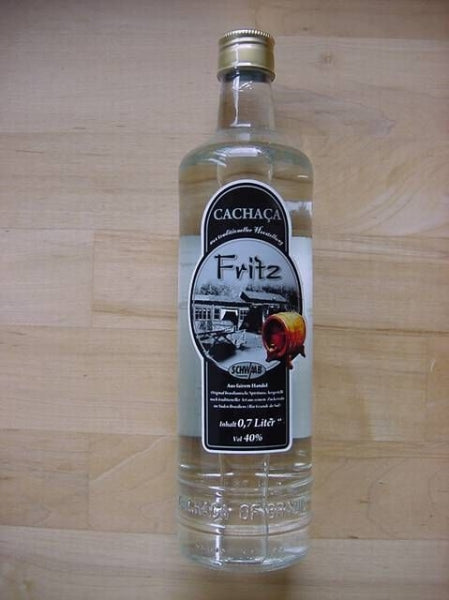 Brasilianischer Zuckerrohrschnaps = Cachaça