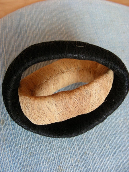 Armband aus Tururi, Modell "Fina", schmal